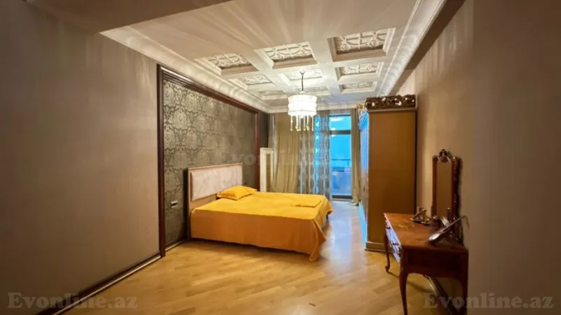 Kirayə verilir 3 otaqlı Mənzil Yeni tikili 220 m² Xətai m. - şəkil 9