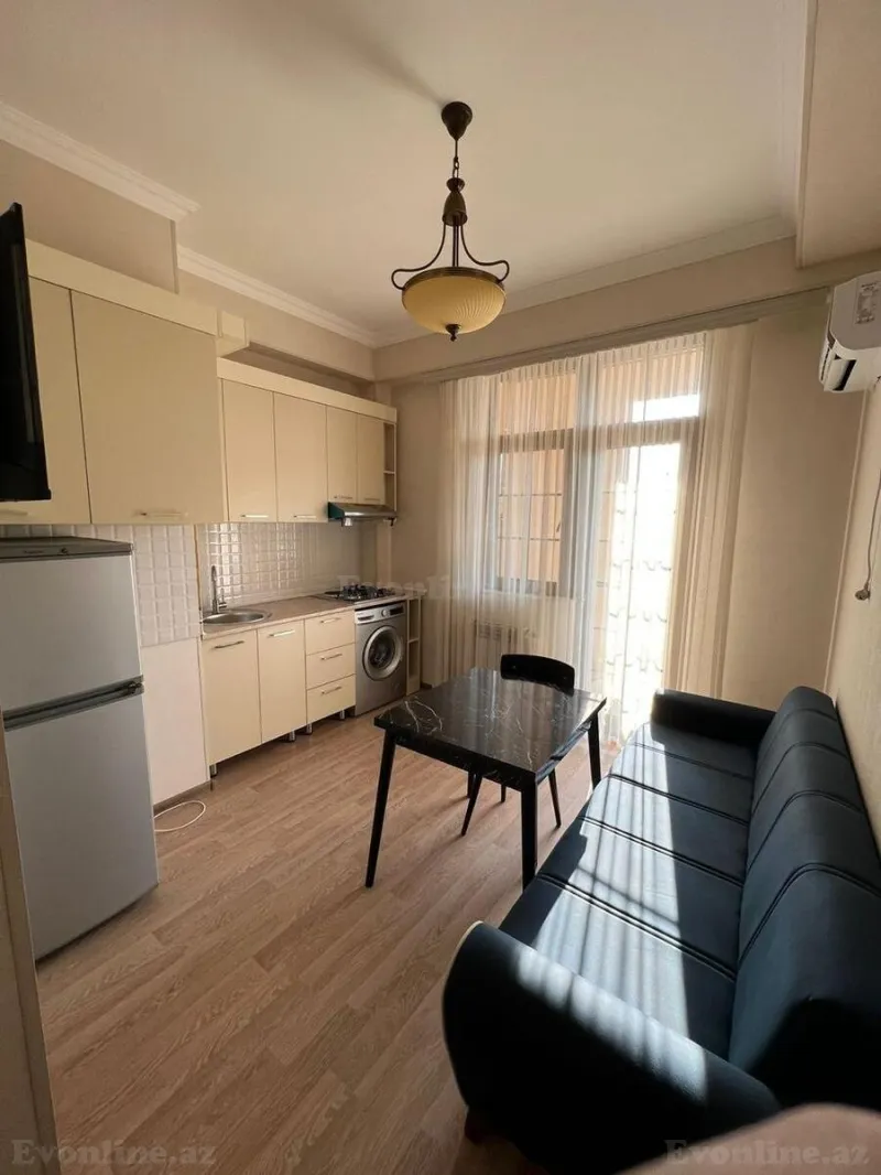 Kirayə verilir 1 otaqlı Mənzil Yeni tikili 51 m² 28 May m. - şəkil 2