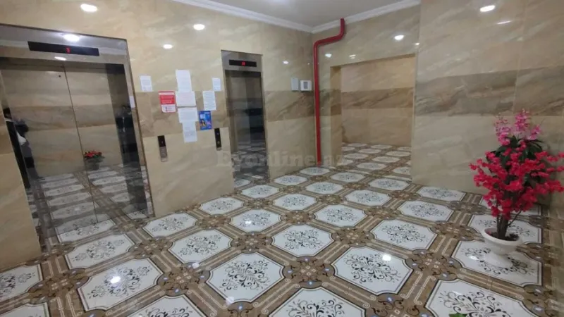 Kirayə verilir 3 otaqlı Mənzil Yeni tikili 125 m² Həzi Aslanov m. - şəkil 11