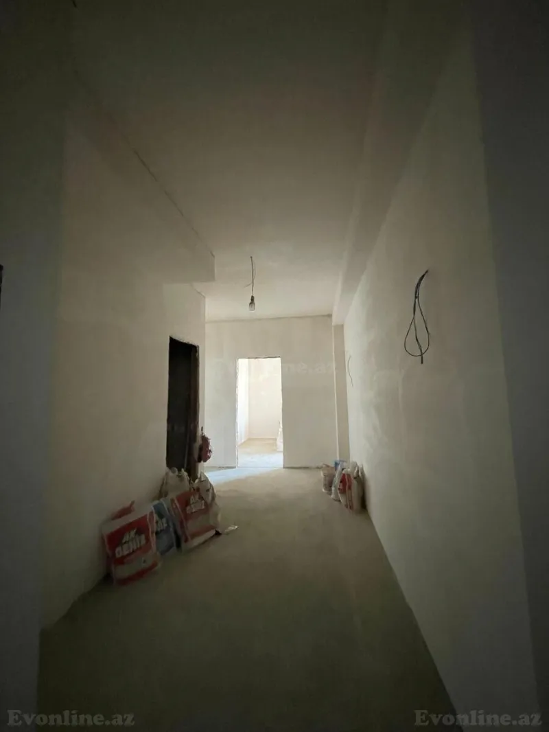 Satılır 3 otaqlı Mənzil Yeni tikili 128 m² Qara Qarayev m. - şəkil 2