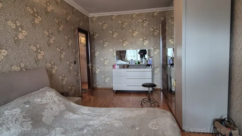 Satılır 4 otaqlı Mənzil Köhnə tikili 100 m² Yeni Yasamal - şəkil 4