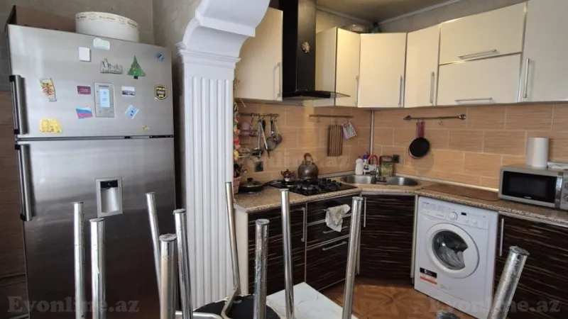 Satılır 4 otaqlı Mənzil Köhnə tikili 100 m² Yeni Yasamal - şəkil 11