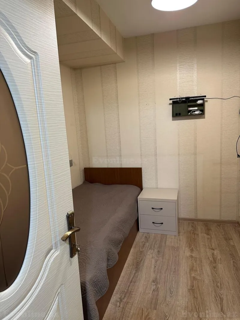 Satılır 3 otaqlı Mənzil Yeni tikili 70 m² Qara Qarayev m. - şəkil 18