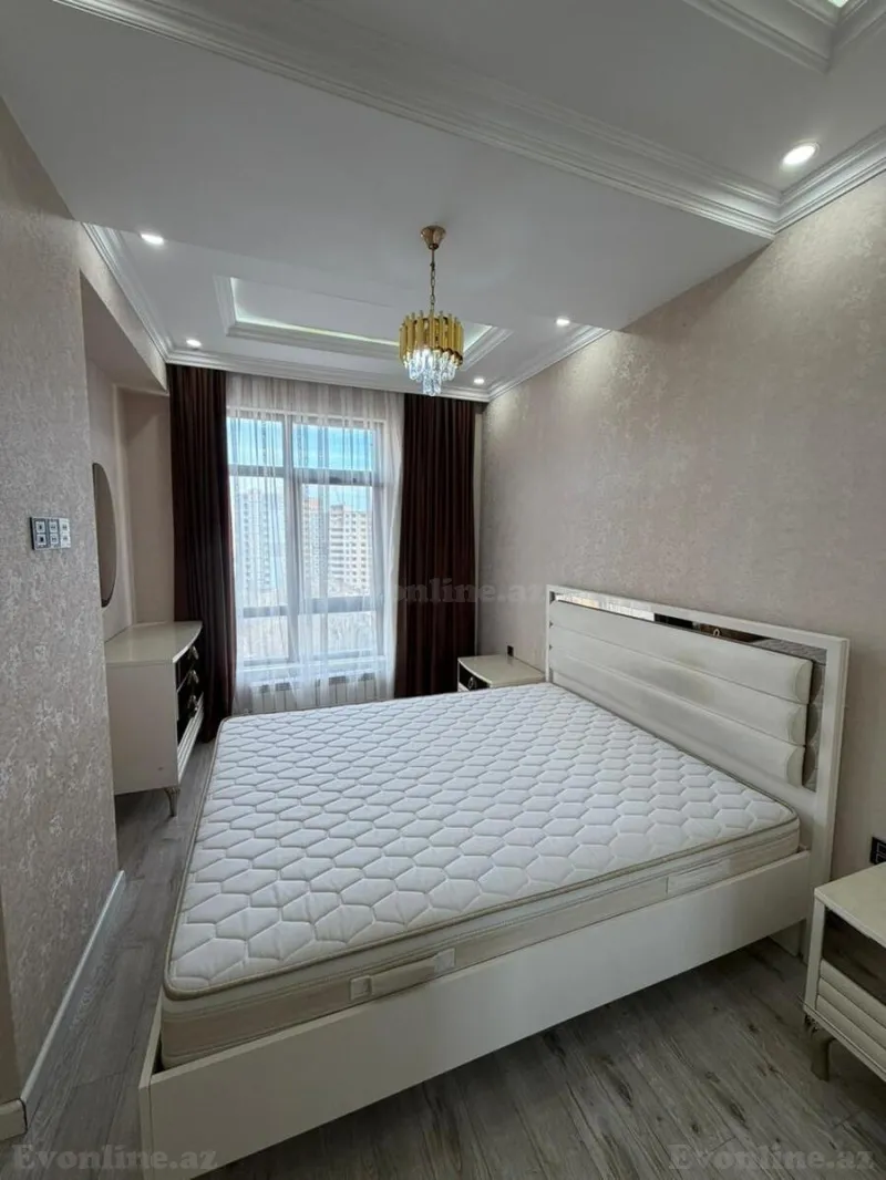 Satılır 2 otaqlı Mənzil Yeni tikili 81 m² Memar Əcəmi m. - şəkil 3