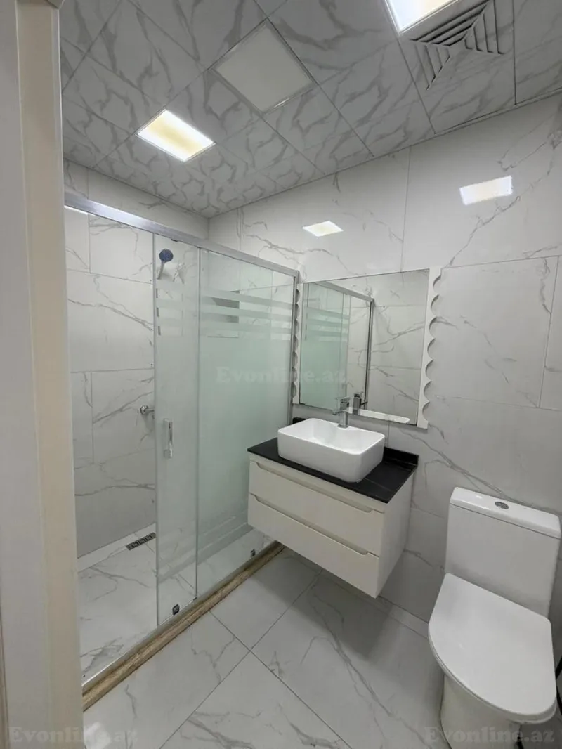 Satılır 2 otaqlı Mənzil Yeni tikili 81 m² Memar Əcəmi m. - şəkil 11