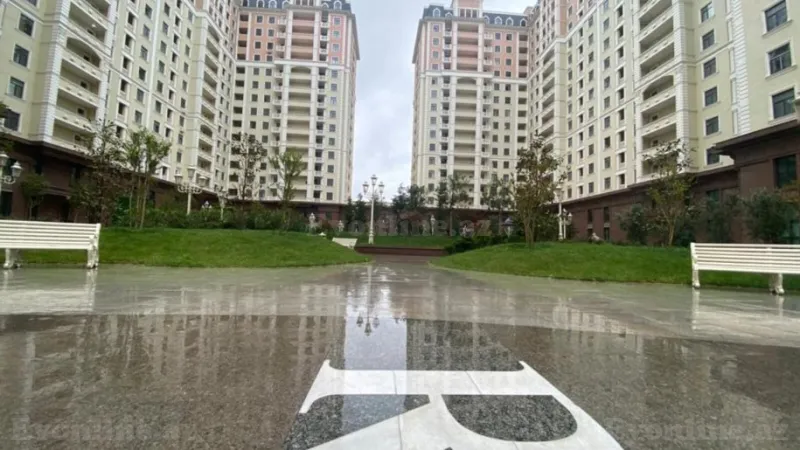 Satılır 4 otaqlı Mənzil Yeni tikili 250 m² Elmlər Akademiyası m. - şəkil 3