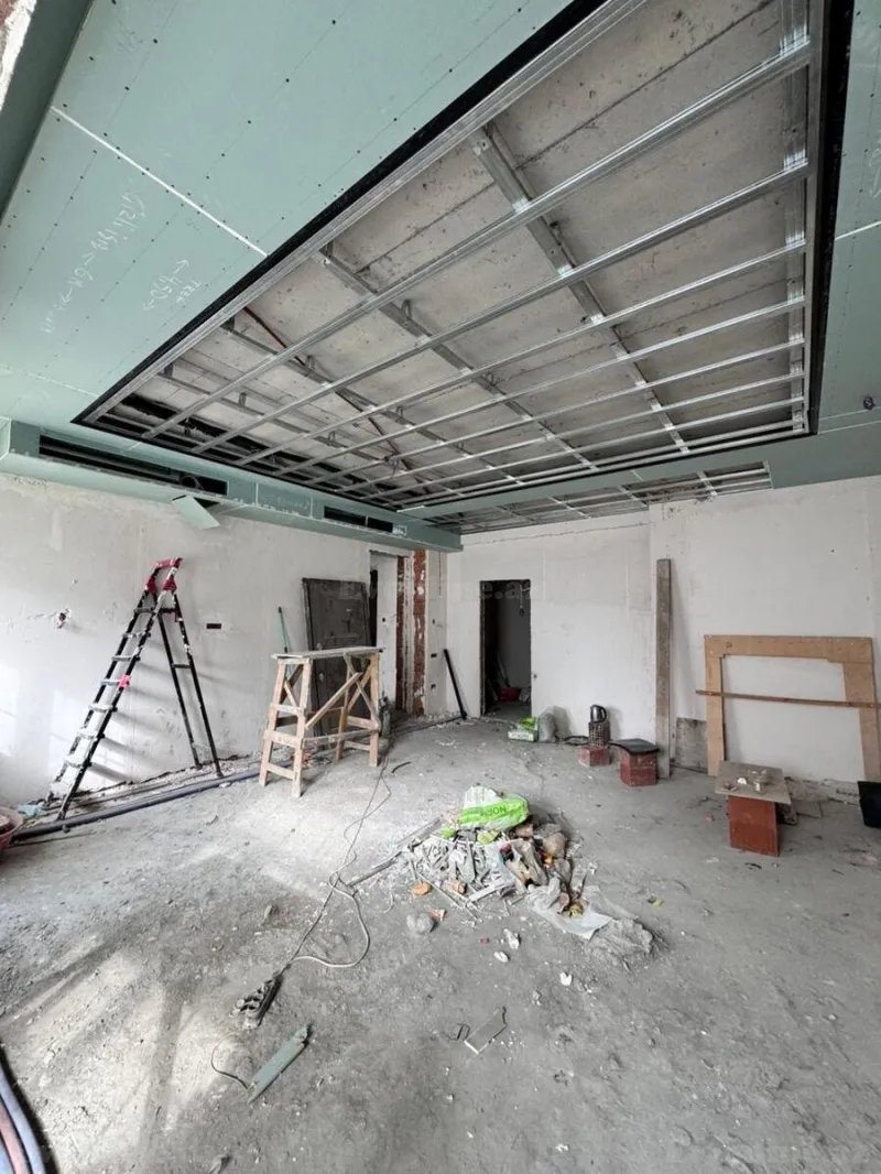 Satılır 4 otaqlı Mənzil Yeni tikili 250 m² Elmlər Akademiyası m. - şəkil 11