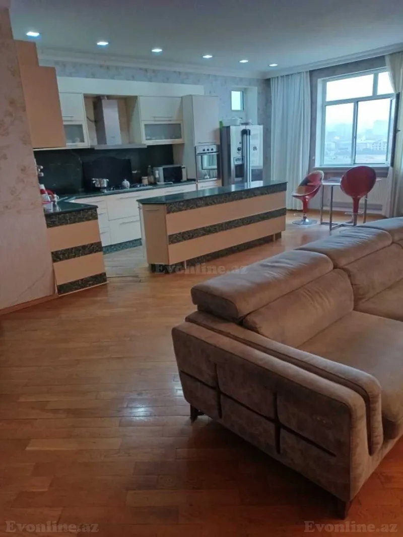 Satılır 3 otaqlı Mənzil Yeni tikili 157 m² Nərimanov r. - şəkil 2