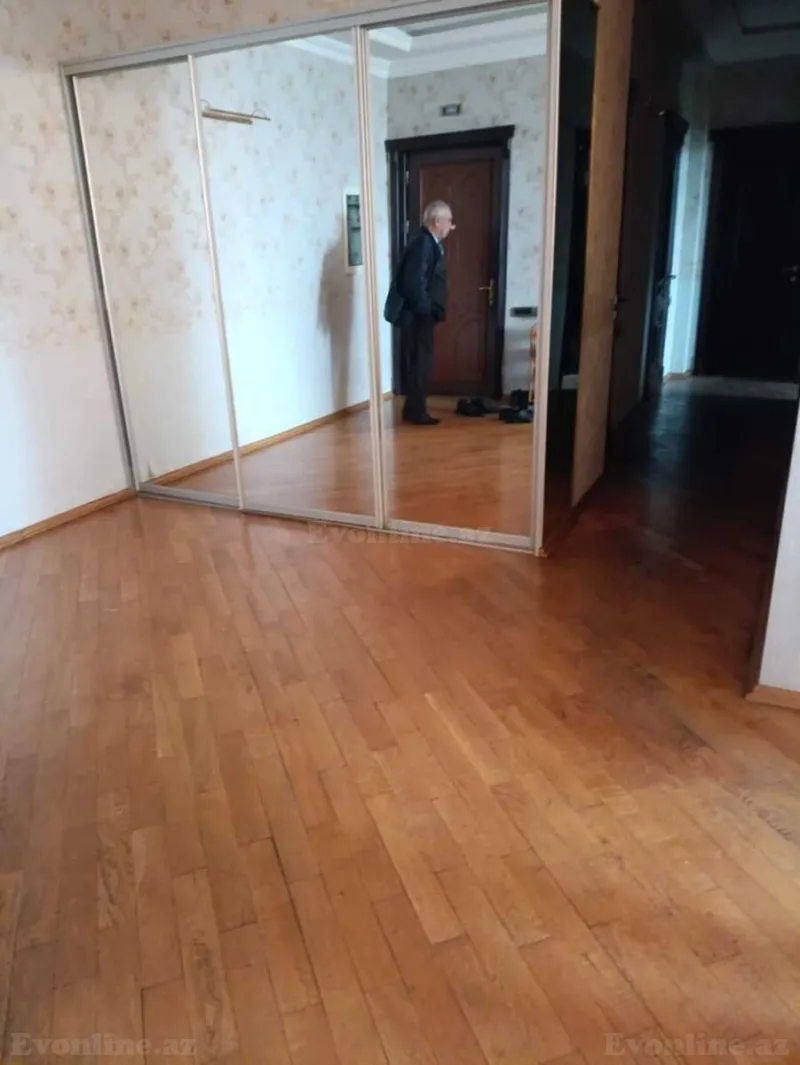 Satılır 3 otaqlı Mənzil Yeni tikili 157 m² Nərimanov r. - şəkil 6