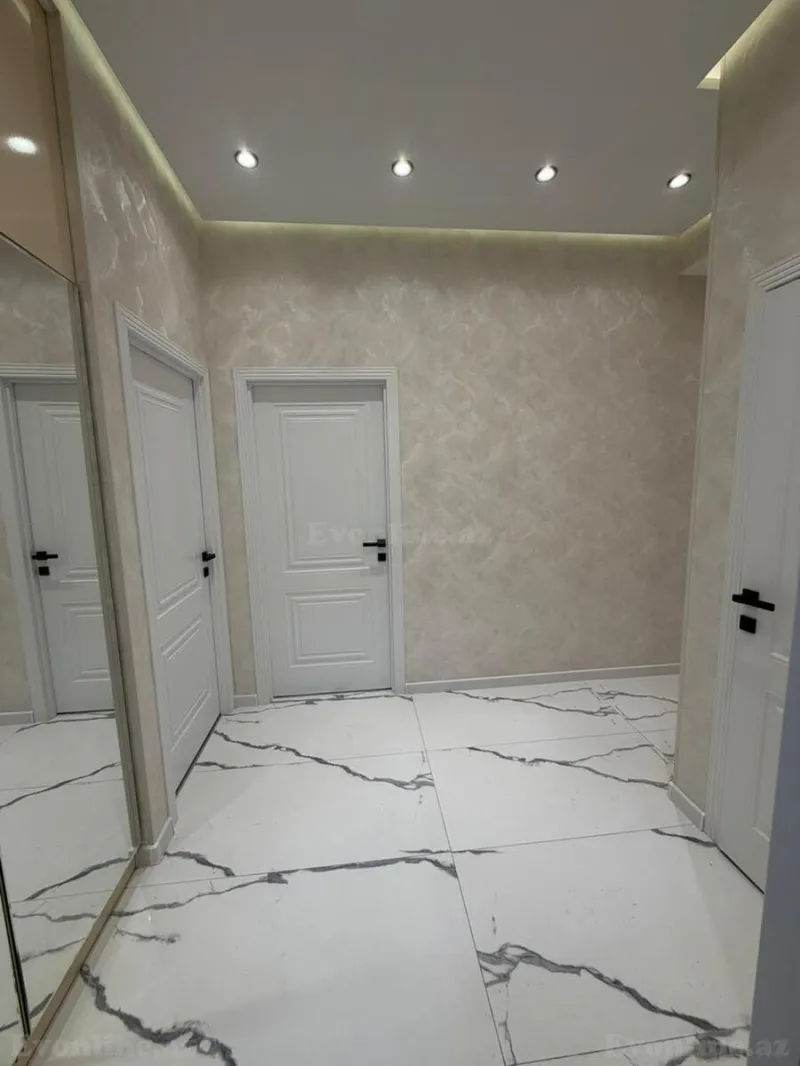 Satılır 2 otaqlı Mənzil Yeni tikili 80 m² 20 Yanvar m. - şəkil 8