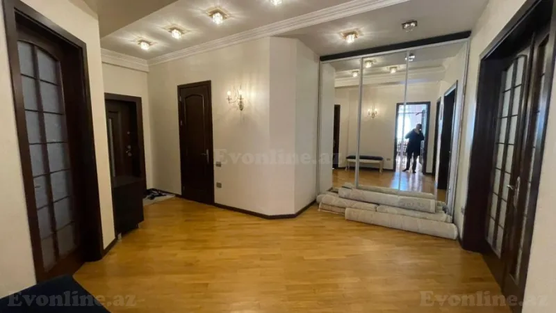 Satılır 3 otaqlı Mənzil Yeni tikili 126 m² 8 Noyabr m. - şəkil 9