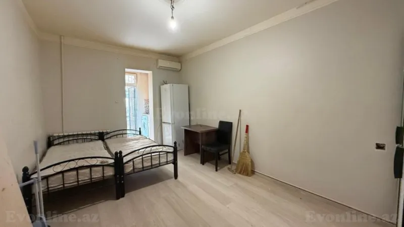Kirayə verilir 1 otaqlı Mənzil Köhnə tikili 25 m² Nərimanov r. - şəkil 3