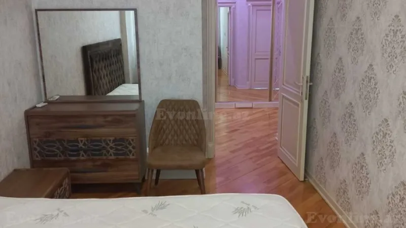 Kirayə verilir 2 otaqlı Mənzil Yeni tikili 88 m² Elmlər Akademiyası m. - şəkil 9