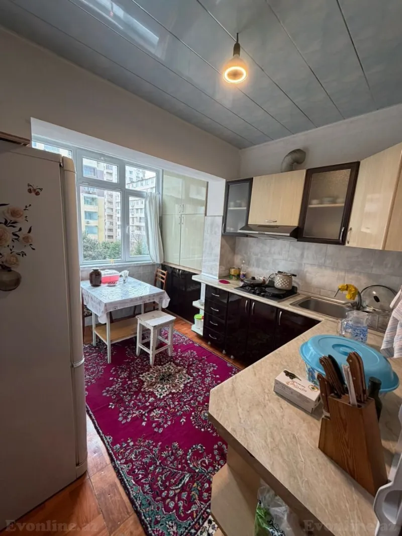 Satılır 3 otaqlı Mənzil Köhnə tikili 90 m² 9-cu mikrorayon - şəkil 5