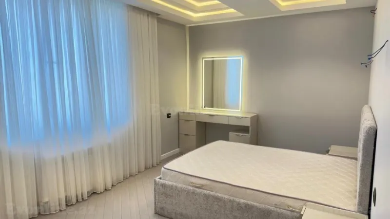 Satılır 3 otaqlı Mənzil Yeni tikili 126 m² Gənclik m. - şəkil 9