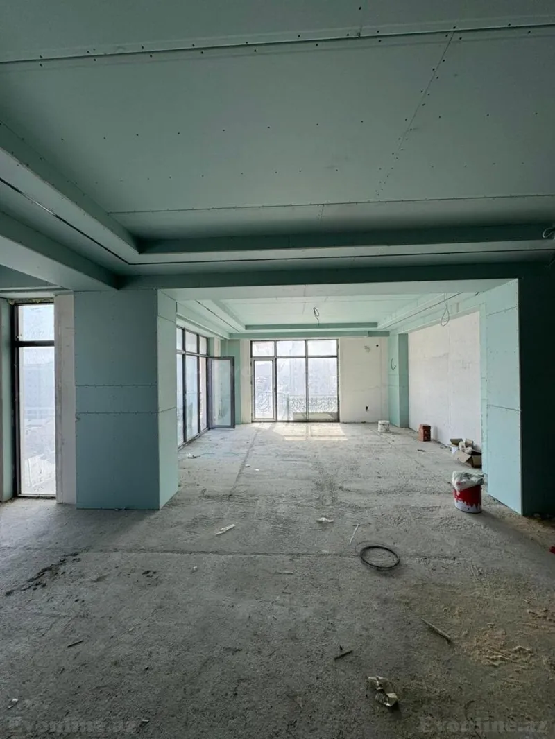 Satılır 4 otaqlı Mənzil Yeni tikili 322 m² Elmlər Akademiyası m. - şəkil 4