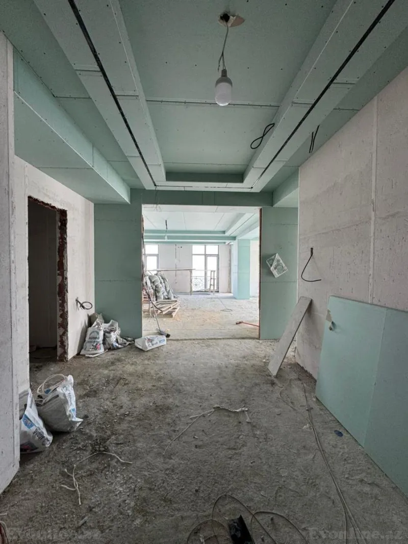 Satılır 4 otaqlı Mənzil Yeni tikili 322 m² Elmlər Akademiyası m. - şəkil 9