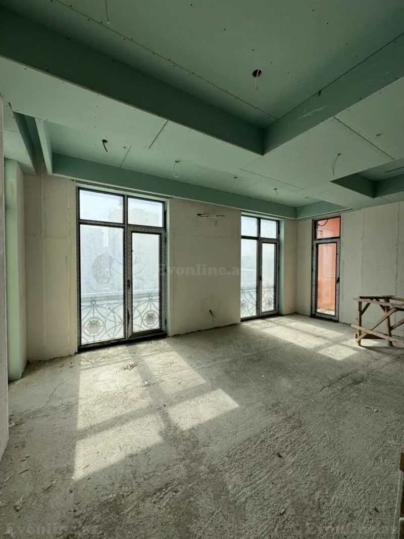 Satılır 4 otaqlı Mənzil Yeni tikili 322 m² Elmlər Akademiyası m. - şəkil 13