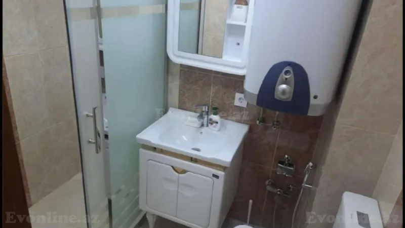 Kirayə verilir 2 otaqlı Mənzil Köhnə tikili 70 m² Gənclik m. - şəkil 13