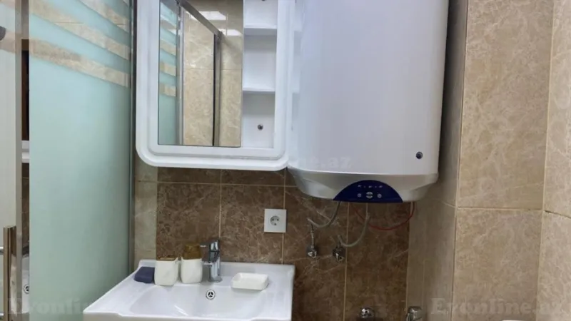 Kirayə verilir 2 otaqlı Mənzil Köhnə tikili 70 m² Gənclik m. - şəkil 14