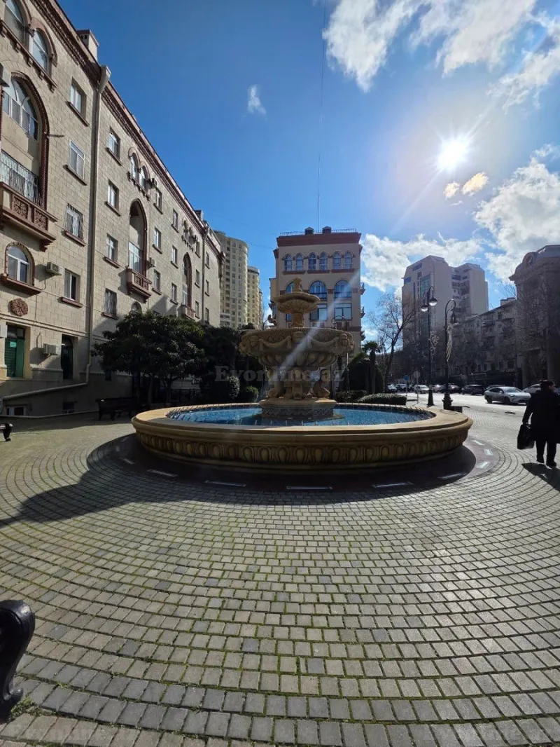 Satılır 3 otaqlı Mənzil Köhnə tikili 80 m² Nizami m. - şəkil 13