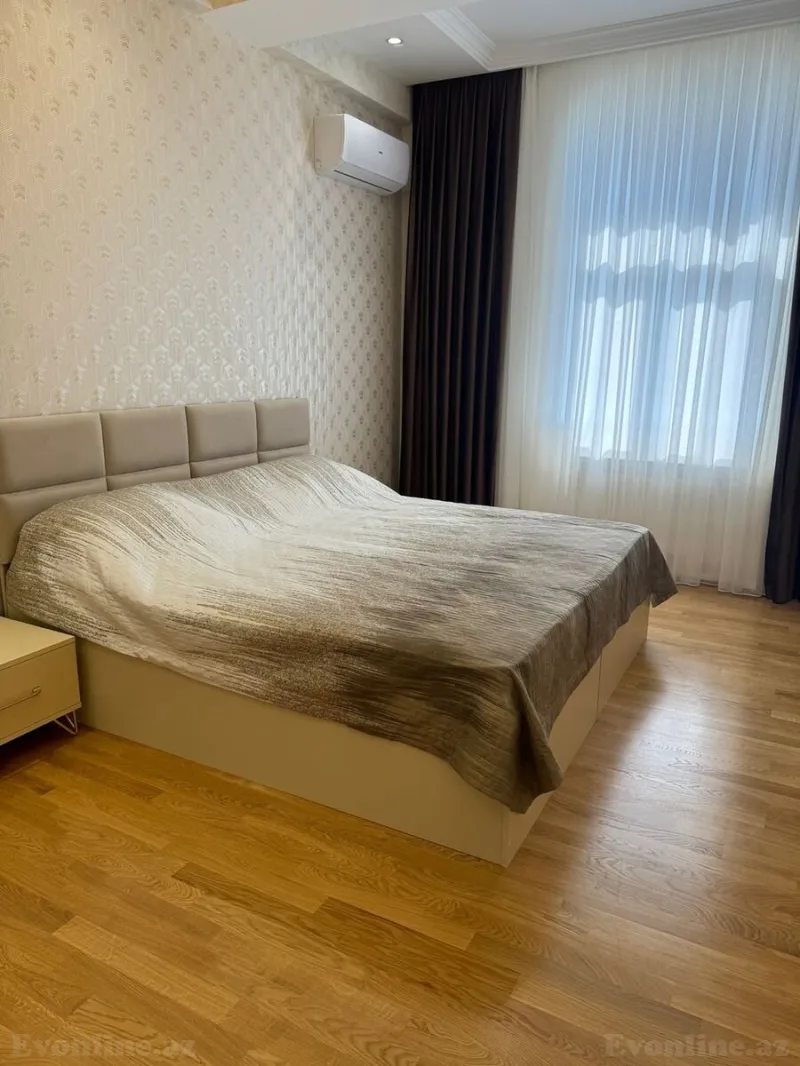 Kirayə verilir 3 otaqlı Mənzil Yeni tikili 140 m² 28 May m. - şəkil 7