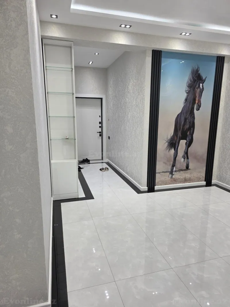 Satılır 4 otaqlı Mənzil Yeni tikili 134 m² Badamdar