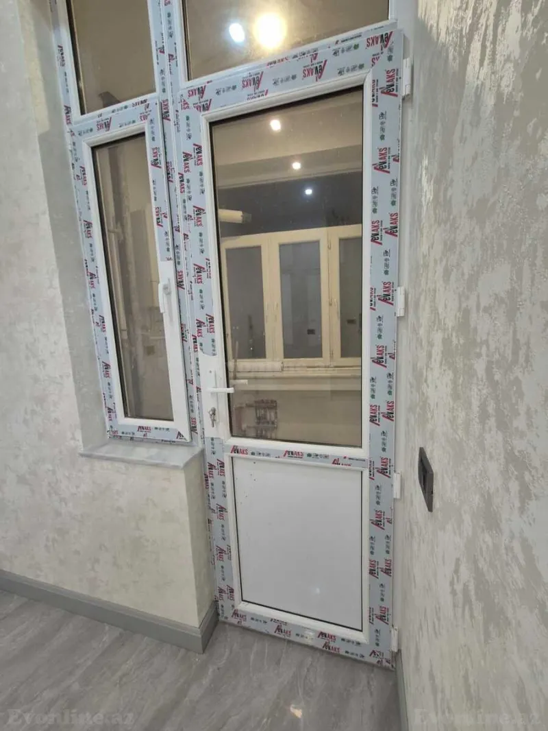 Satılır 3 otaqlı Mənzil Yeni tikili 100 m² İnşaatçılar m. - şəkil 5