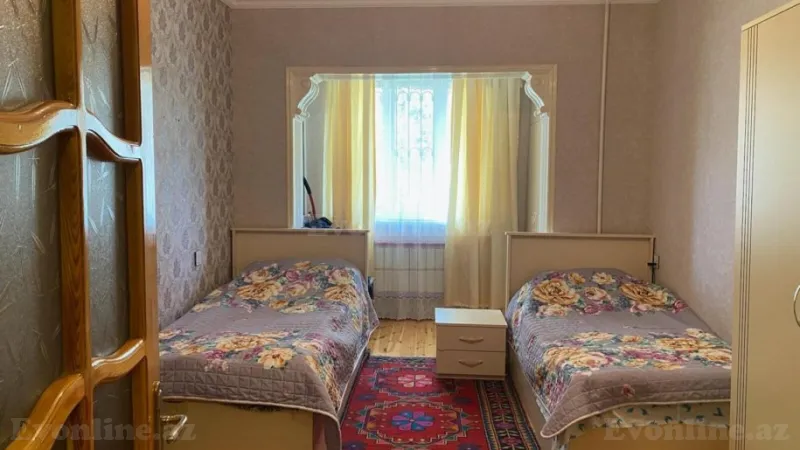 Satılır 3 otaqlı Mənzil Köhnə tikili 90 m² Əhmədli