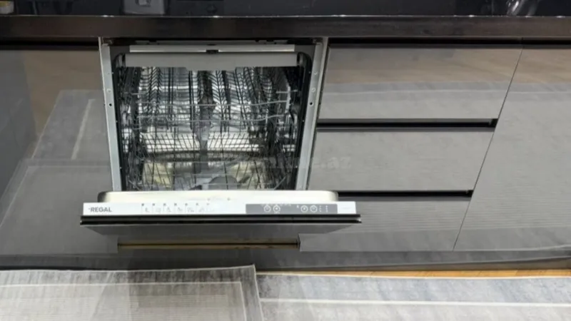 Satılır 3 otaqlı Mənzil Yeni tikili 152 m² Nizami m. - şəkil 7