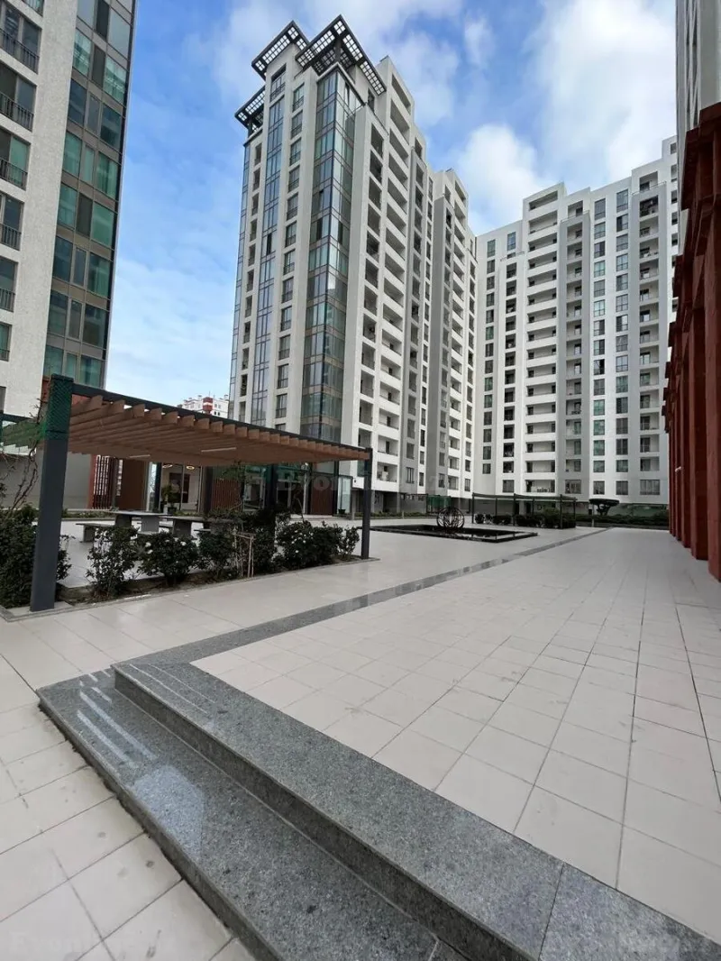 Satılır 4 otaqlı Mənzil Yeni tikili 170 m² Elmlər Akademiyası m. - şəkil 4