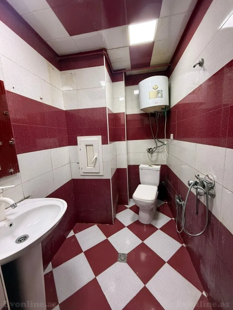 Satılır 4 otaqlı Mənzil Köhnə tikili 110 m² Yeni Yasamal - şəkil 12