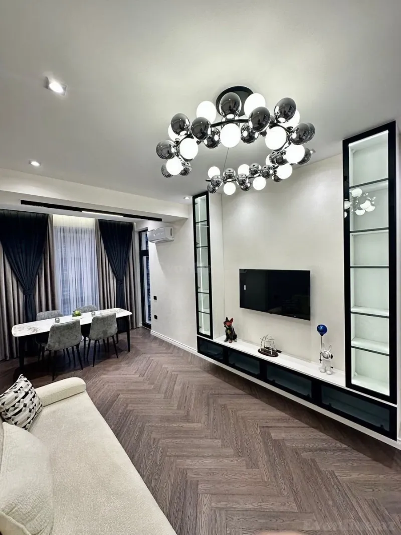 Satılır 2 otaqlı Mənzil Yeni tikili 60 m² Gənclik m.