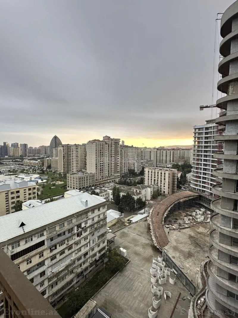 Satılır 2 otaqlı Mənzil Yeni tikili 60 m² Gənclik m. - şəkil 29