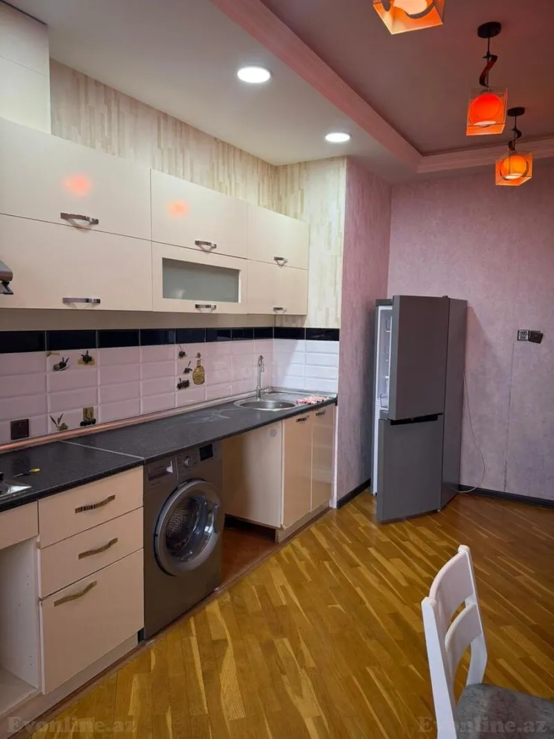 Kirayə verilir 3 otaqlı Mənzil Yeni tikili 120 m² Əhmədli m. - şəkil 8