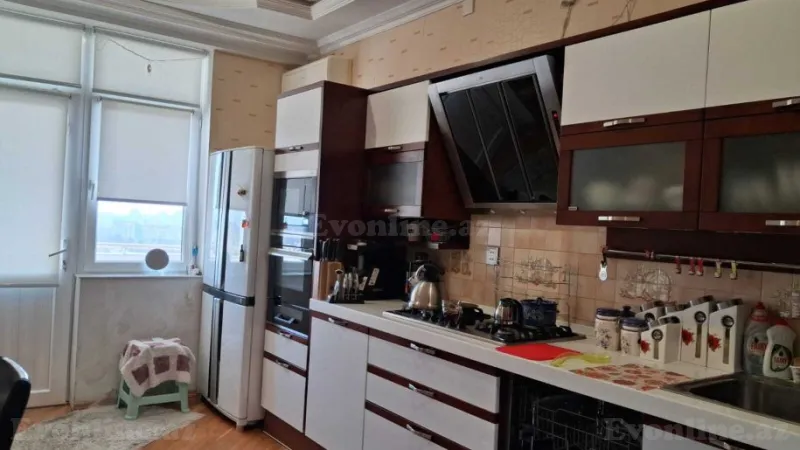 Satılır 3 otaqlı Mənzil Yeni tikili 144 m² Nərimanov r. - şəkil 15