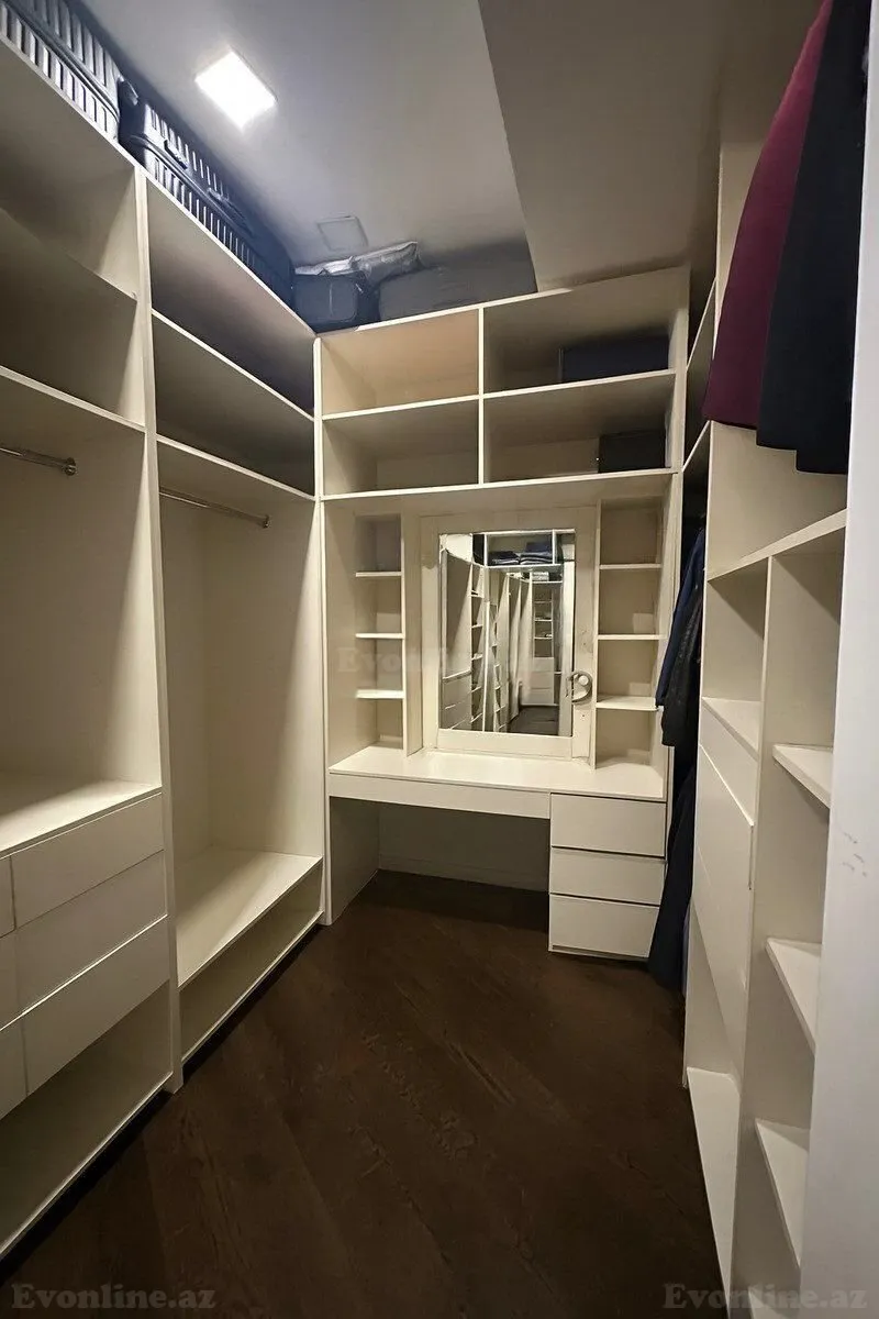 Satılır 4 otaqlı Mənzil Yeni tikili 200 m² Nizami m. - şəkil 6