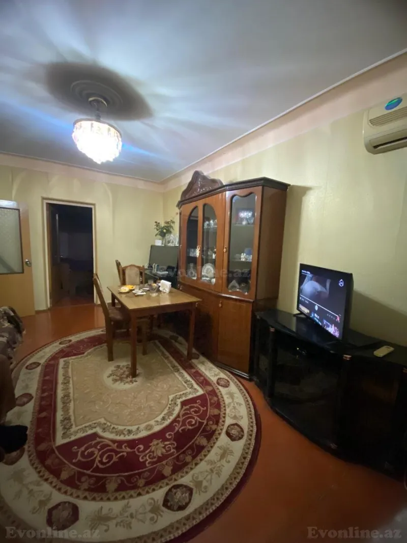 Satılır 3 otaqlı Mənzil Köhnə tikili 75 m² Elmlər Akademiyası m. - şəkil 6