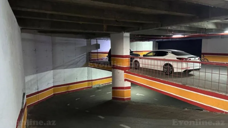 Satılır 4 otaqlı Mənzil Yeni tikili 150 m² 8-ci mikrorayon - şəkil 5