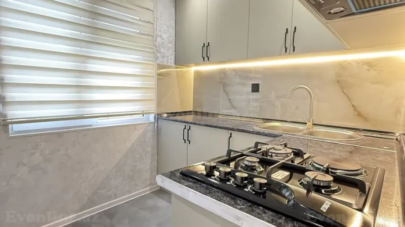 Satılır 3 otaqlı Mənzil Köhnə tikili 80 m² Neftçilər m. - şəkil 15