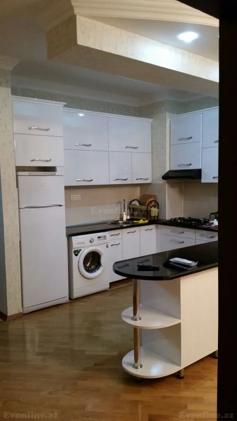 Kirayə verilir 2 otaqlı Mənzil Yeni tikili 75 m² Gənclik m. - şəkil 5