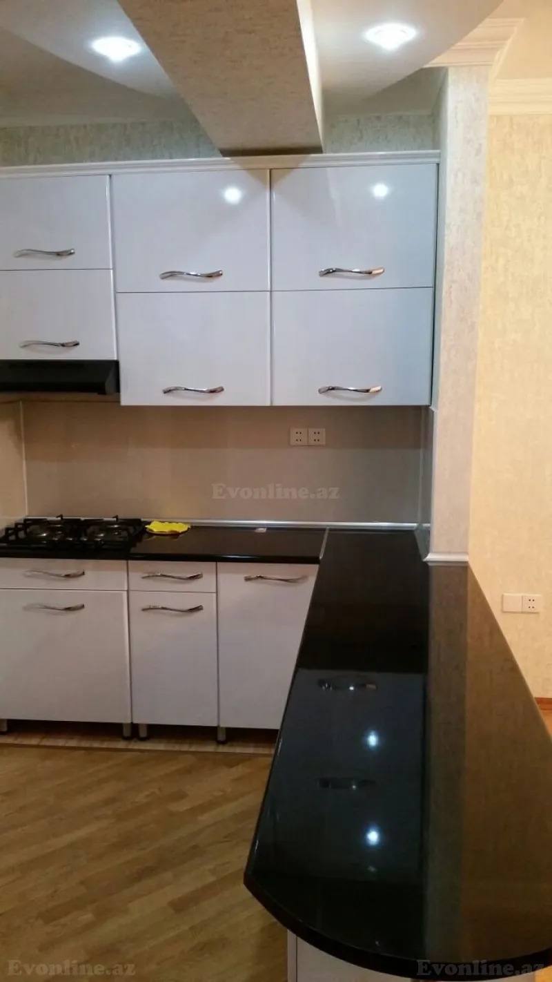 Kirayə verilir 2 otaqlı Mənzil Yeni tikili 75 m² Gənclik m. - şəkil 6