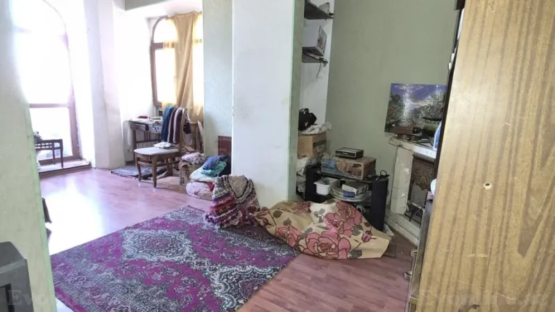 Satılır 3 otaqlı Mənzil Köhnə tikili 80 m² Nəsimi r. - şəkil 15