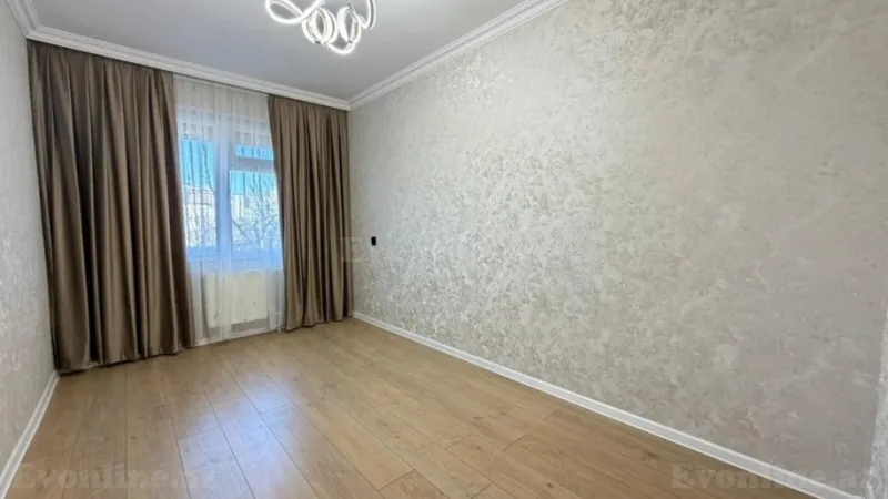 Satılır 3 otaqlı Mənzil Köhnə tikili 75 m² Neftçilər m. - şəkil 3