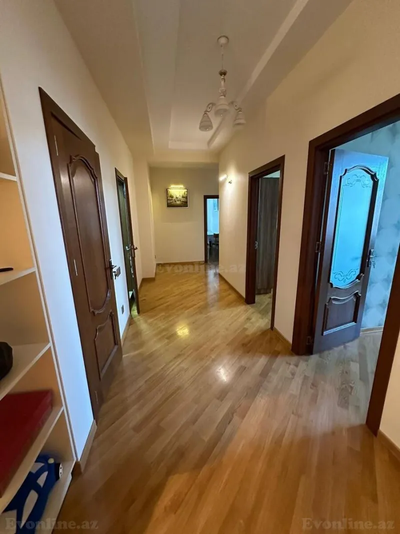 Kirayə verilir 3 otaqlı Mənzil Yeni tikili 108 m² 7-ci mikrorayon - şəkil 9