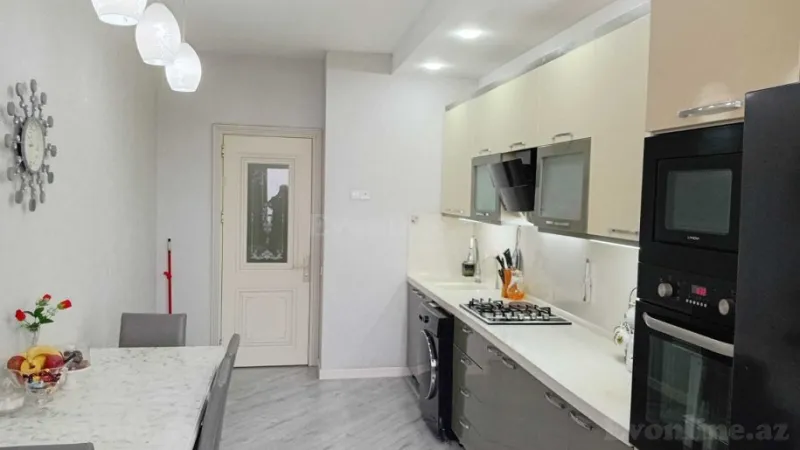 Satılır 4 otaqlı Mənzil Yeni tikili 149 m² Yasamal r. - şəkil 19