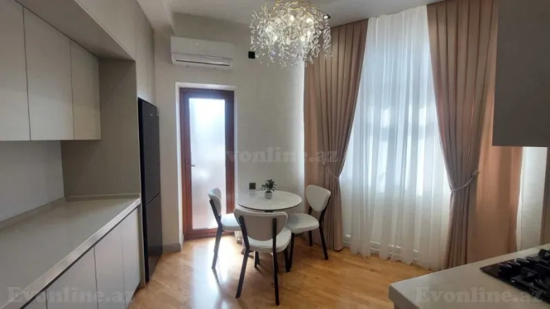 Satılır 3 otaqlı Mənzil Yeni tikili 110 m² Elmlər Akademiyası m. - şəkil 13