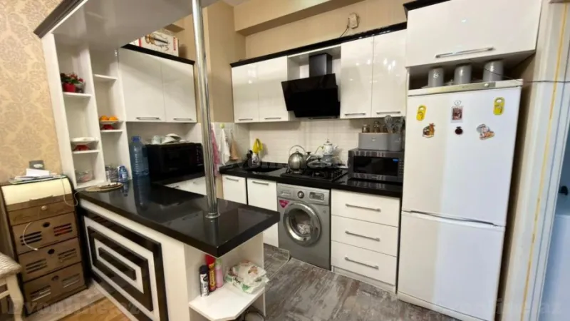 Satılır 2 otaqlı Mənzil Yeni tikili 50 m² Qara Qarayev m. - şəkil 8