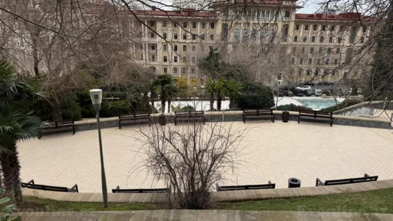 Satılır 2 otaqlı Mənzil Köhnə tikili 50 m² İçərişəhər m. - şəkil 3