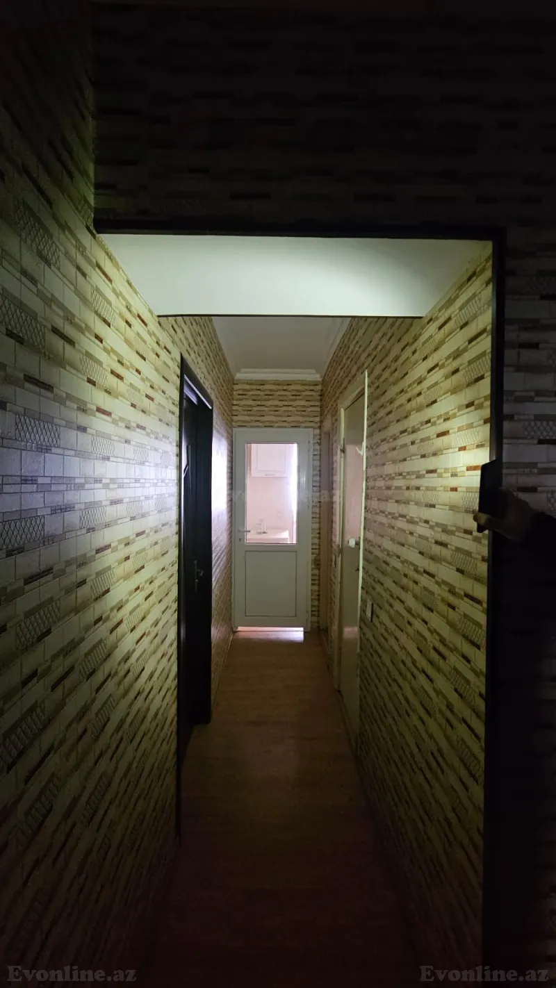 Satılır 4 otaqlı Mənzil Köhnə tikili 86 m² Binə - şəkil 18